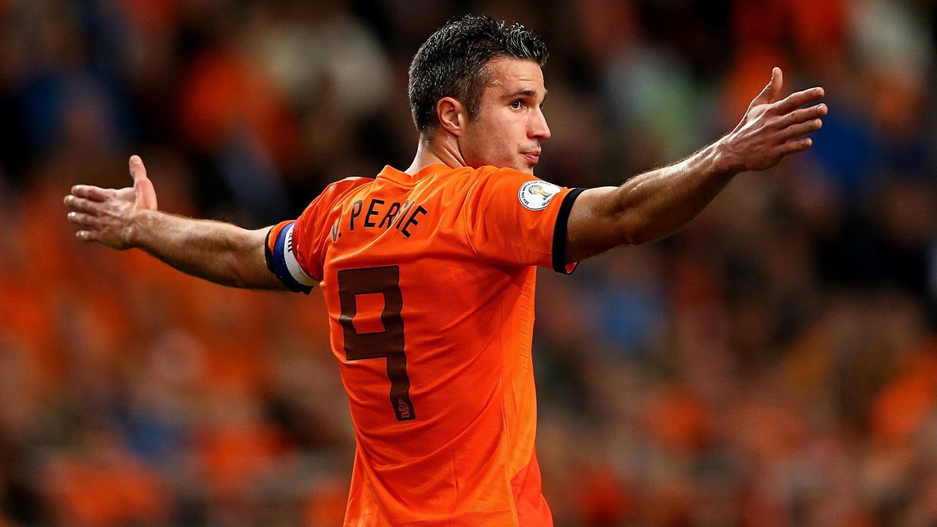 德甲火热对决：两球逆转展现足球魅力，德甲 用球